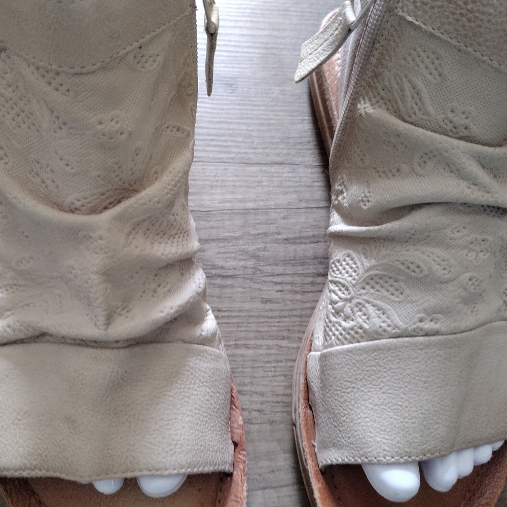 Miz Mooz Flaire Sandals Women's 9-9.5 EU40 Beige Linen Leather Floral.  - Picture 2 of 8